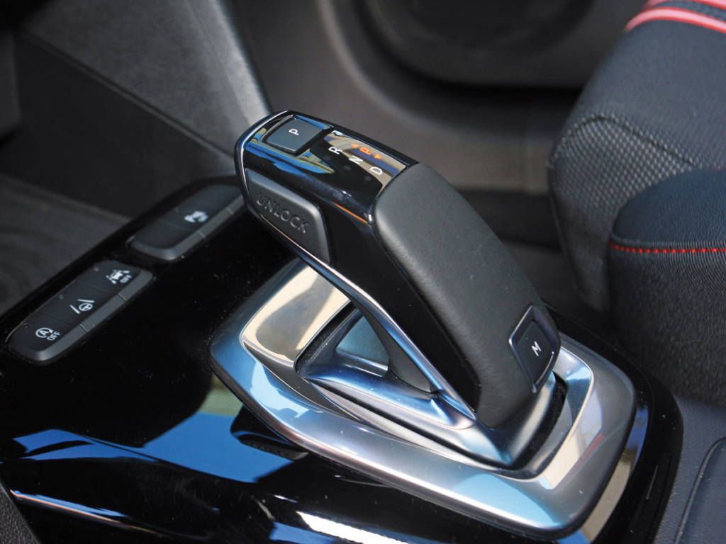 Comparativa Opel Corsa 1.2T 130 GS-Line 2020