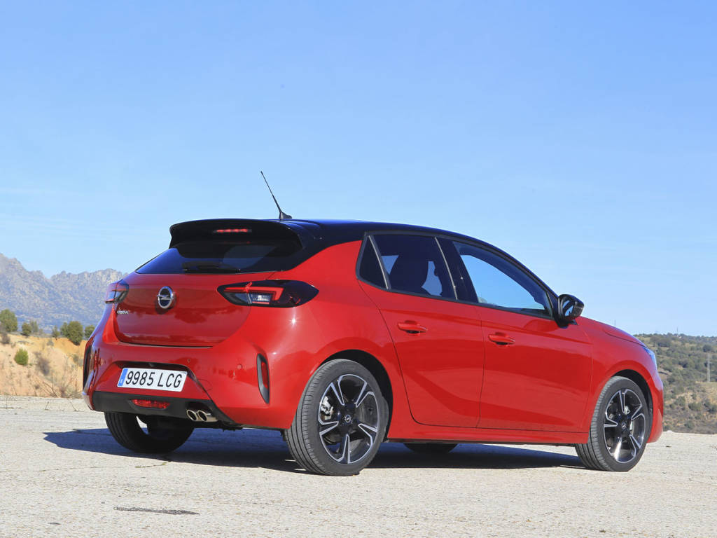 Comparativa Opel Corsa 1.2T 130 GS-Line 2020