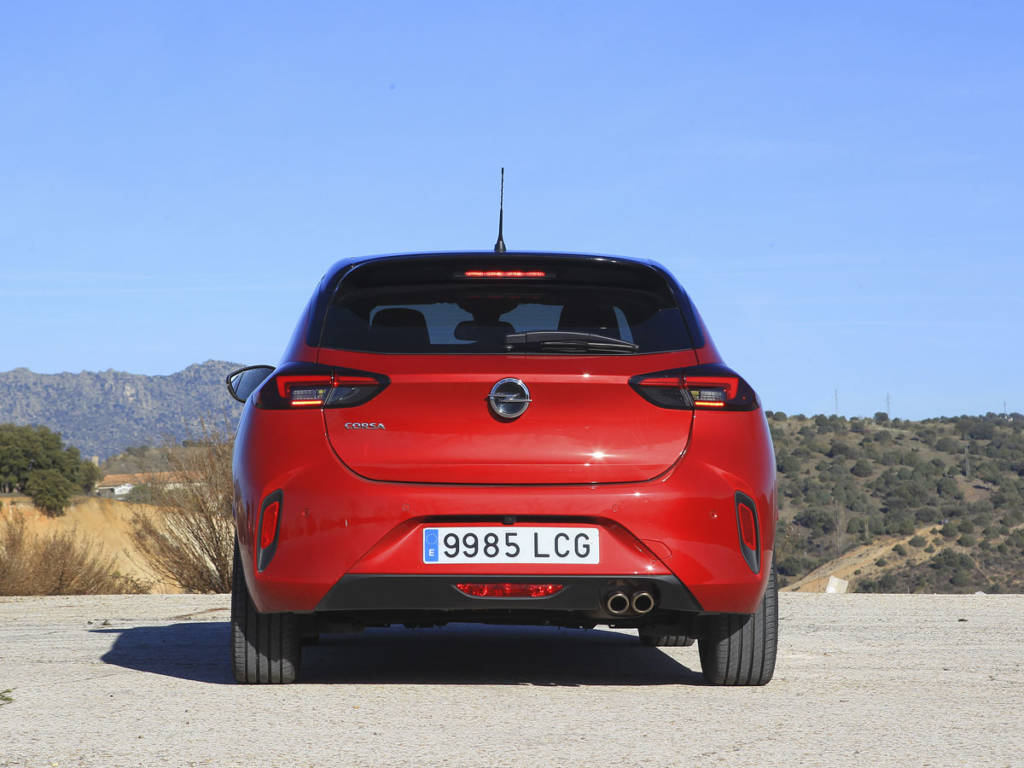 Comparativa Opel Corsa 1.2T 130 GS-Line 2020