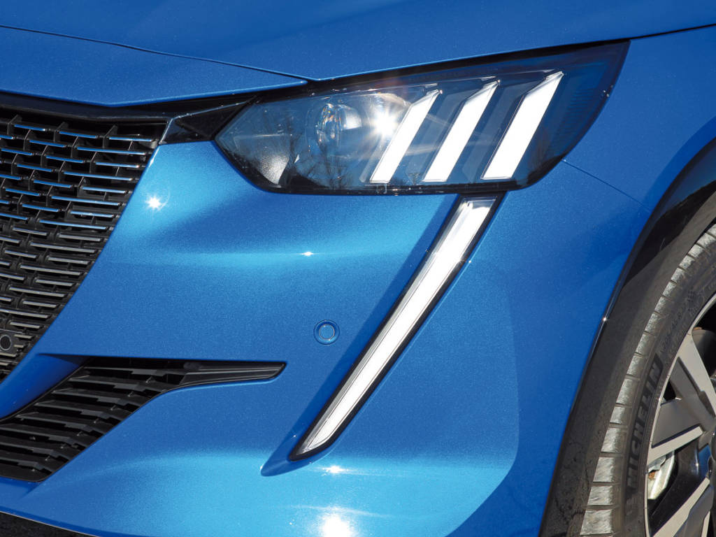 Comparativa Peugeot 208 GT Line PureTech 130 2020