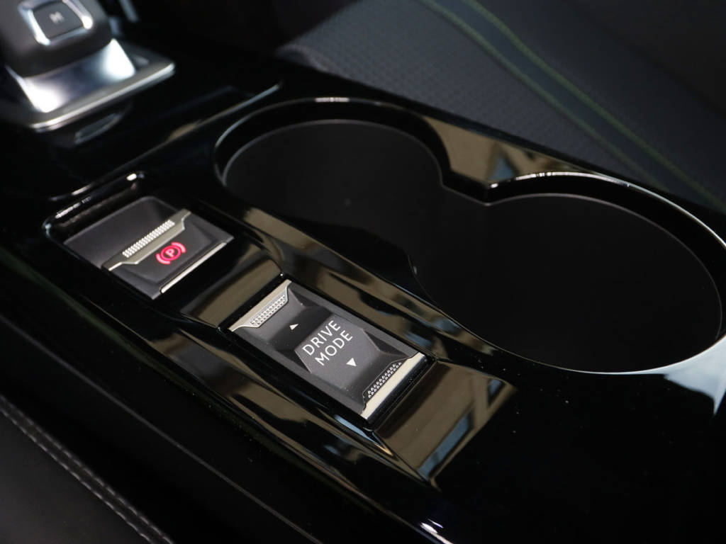 Comparativa Peugeot 208 GT Line PureTech 130 2020