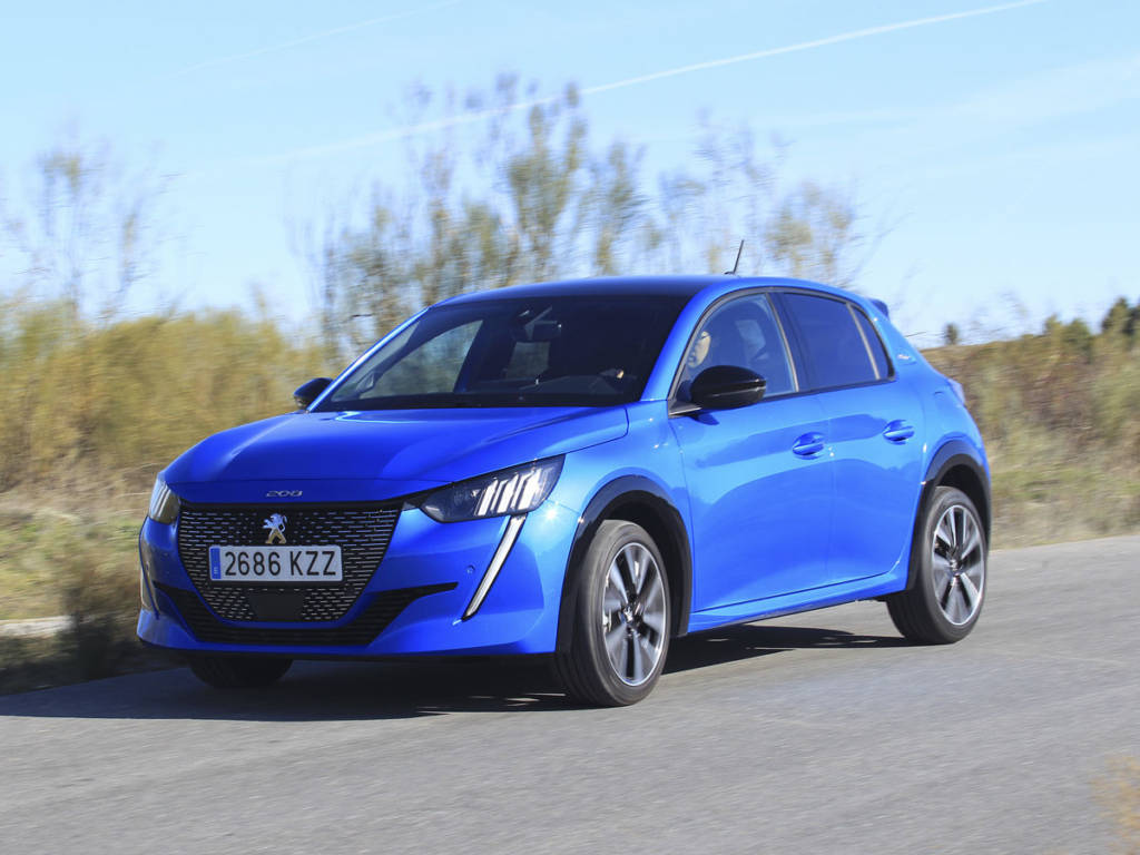 Comparativa Peugeot 208 GT Line PureTech 130 2020