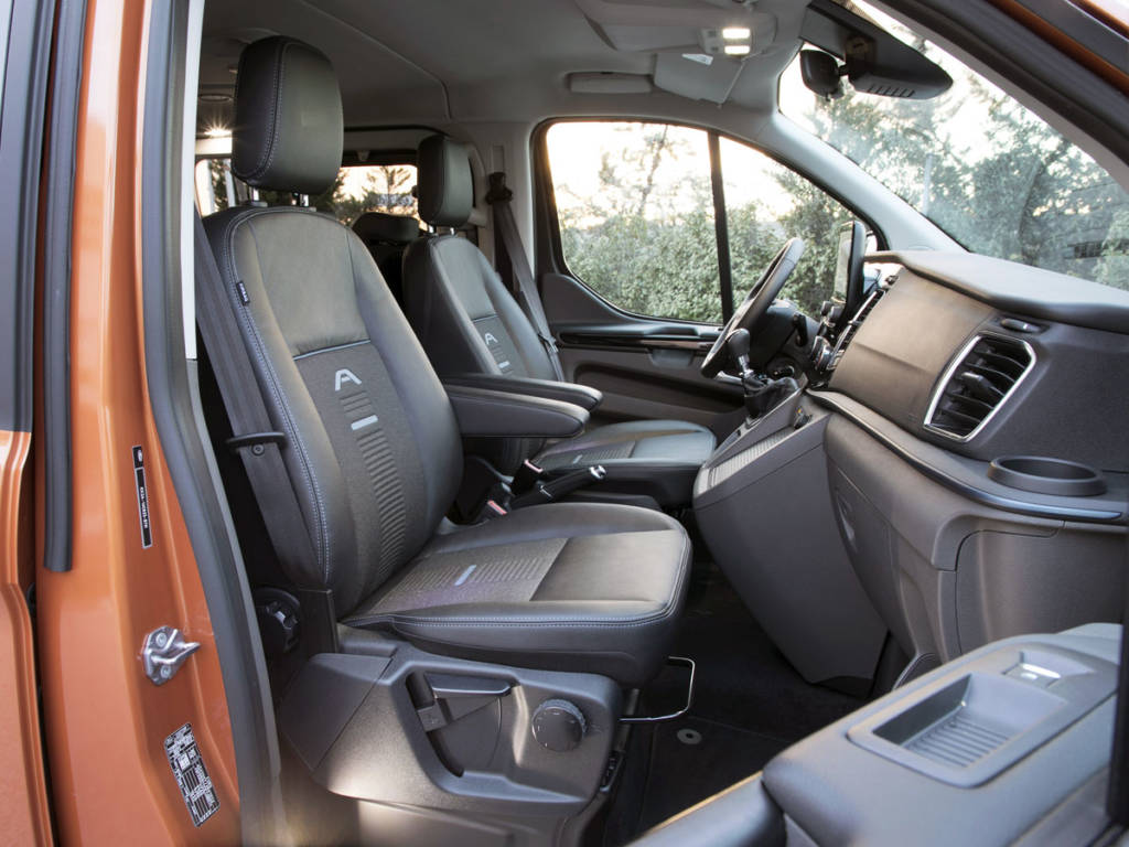 Ford Tourneo Active 2021