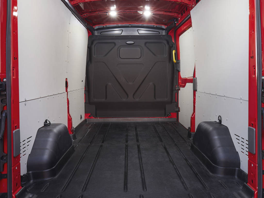 Ford Transit Trail 2020