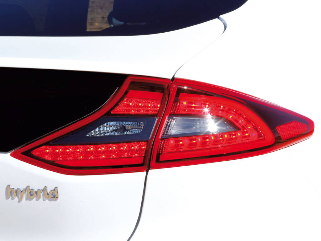 Prueba Hyundai Ioniq Hybrid 2020