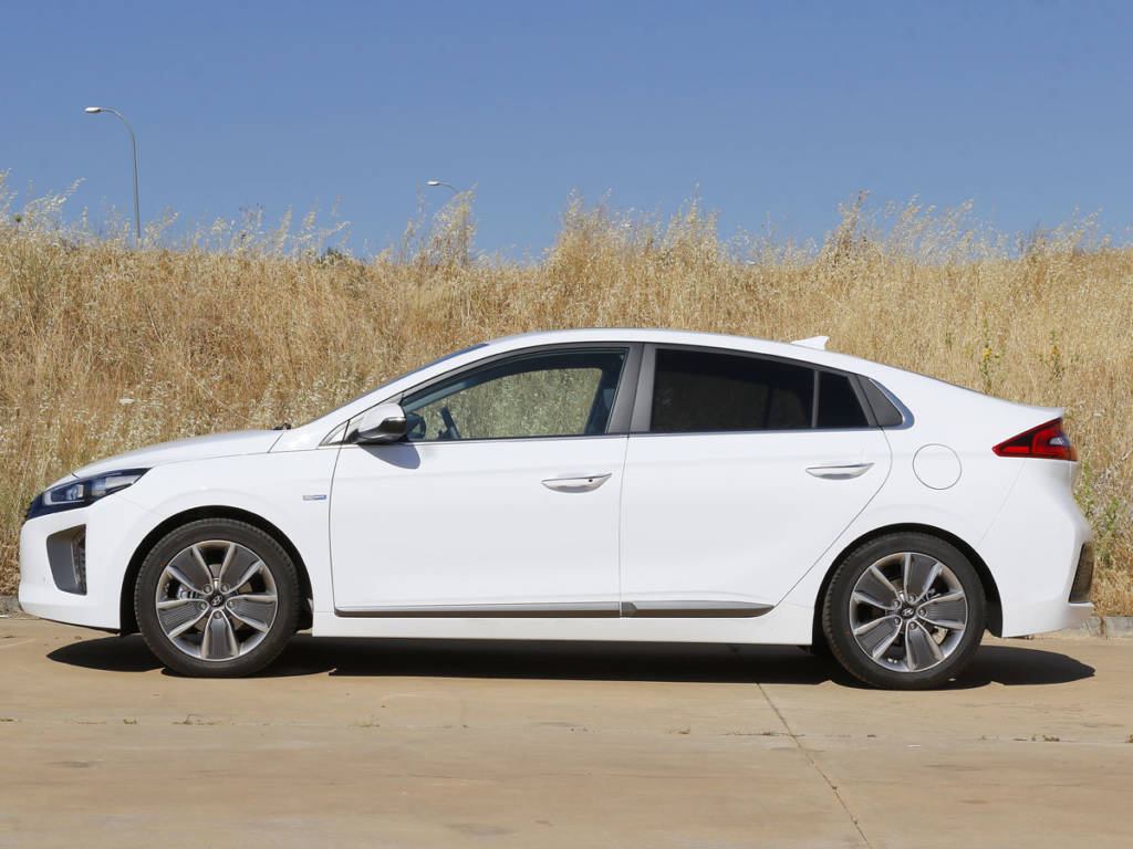 Prueba Hyundai Ioniq Hybrid 2020