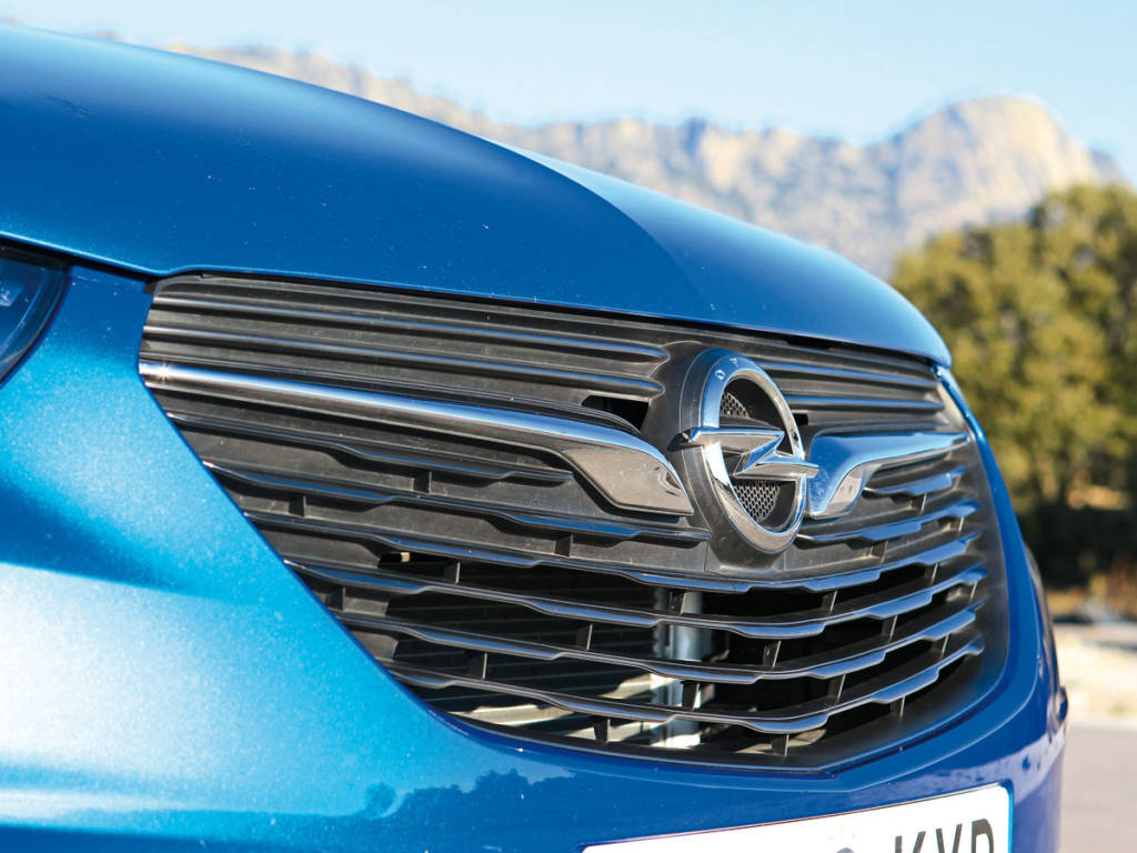 Comparativa Opel Grandland X1.2 Turbo 2021