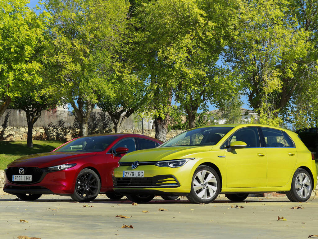 Comparativa Volkswagen Golf Life Vs Mazda3 Zenith Skyactiv-x