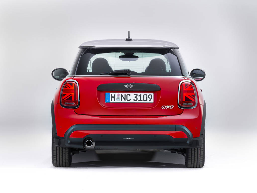 Vista trasera del nuevo MINI One