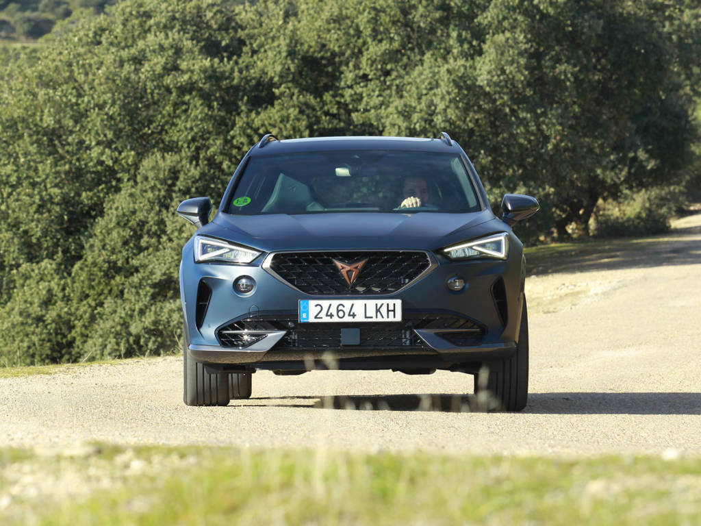 La dirección es ágil y de respuesta muy rápida.