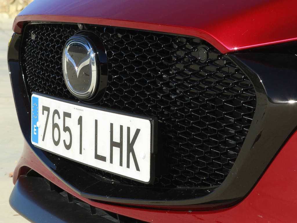 Prueba Mazda3 Zenith Skyactiv-x 180 CV AT 2021