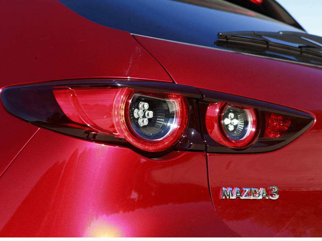 Prueba Mazda3 Zenith Skyactiv-x 180 CV AT 2021