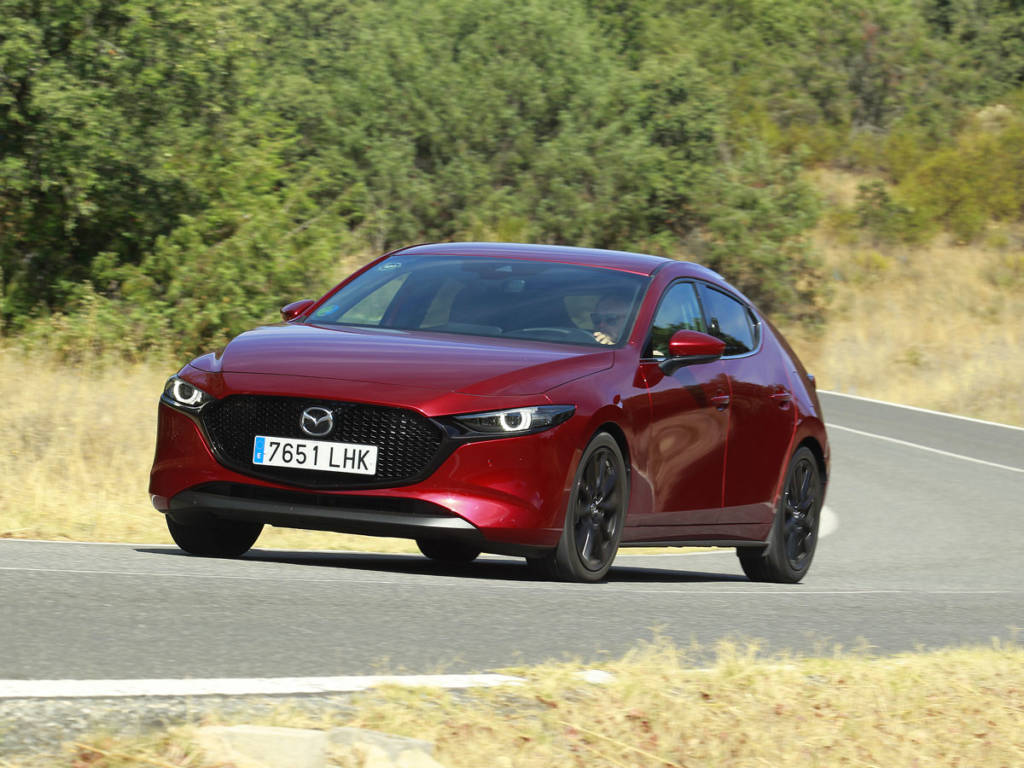 Prueba Mazda3 Zenith Skyactiv-x 180 CV AT 2021