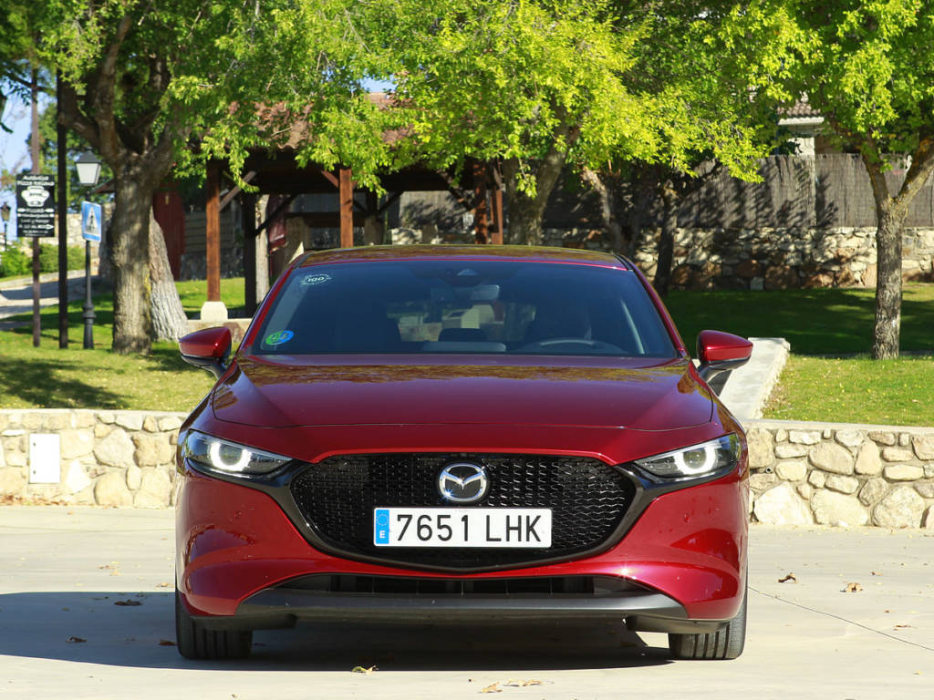 Prueba Mazda3 Zenith Skyactiv-x 180 CV AT 2021