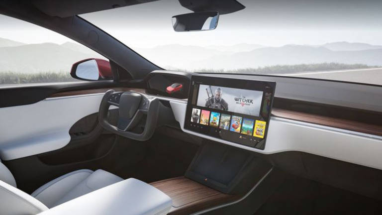 La renovación de los modelos de Tesla llega con un volante que ha generado cierta polémica