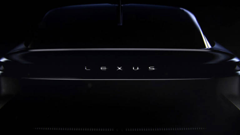Lexus es el último fabricante que prepara un cambio de logo