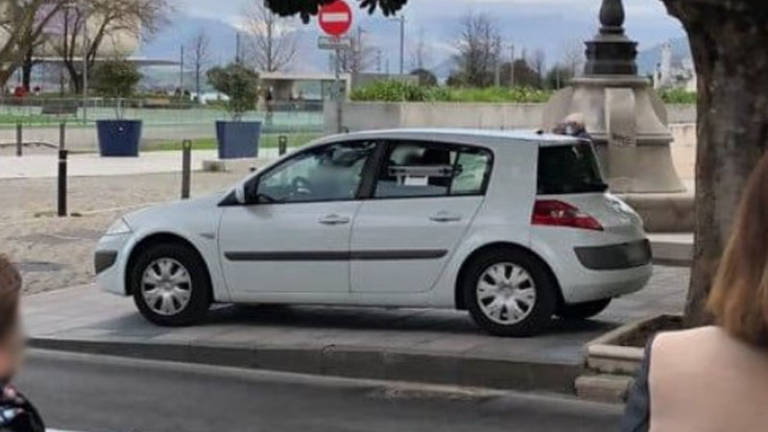 Aparcamientos ‘permitidos’ para un radar móvil, pero prohibidos para los particulares