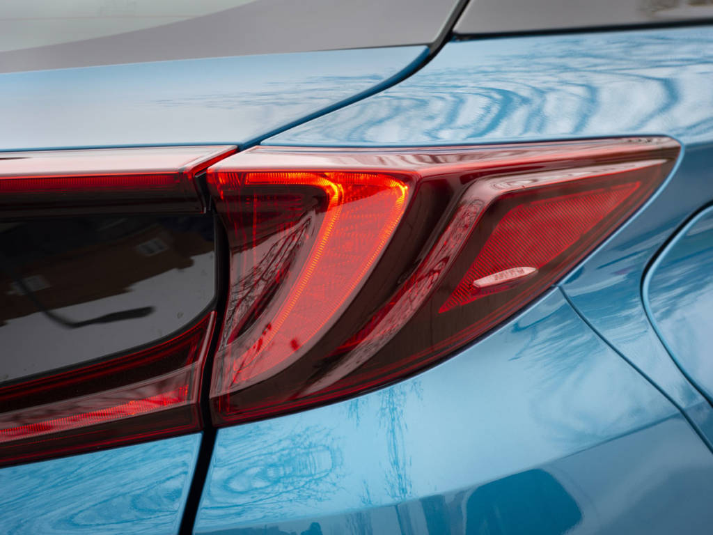 El Toyota prius plug-in 2021 llega con un equipamiento muy completo