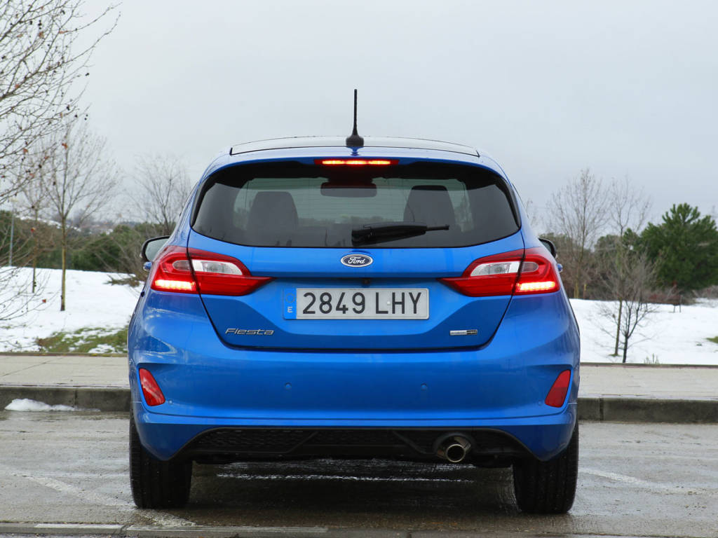 Vista trasera Ford Fiesta