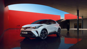 Toyota C-HR Electric Drive 2021, ejemplo de seguridad