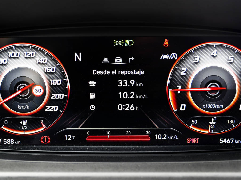Hyundai Bayon cuadro digital Sport