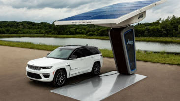 Jeep Grand Cherokee 4xe 2022 cargando