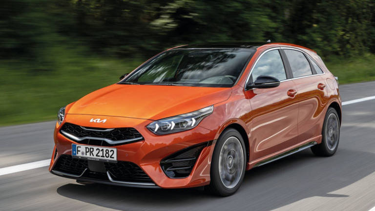 KIA Ceed 2022 movimiento