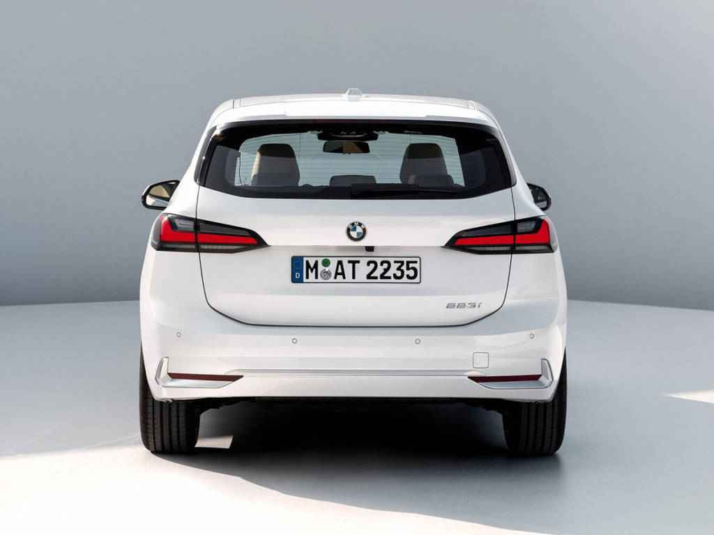 BMW Serie 2 Active Tourer 2022 trasera