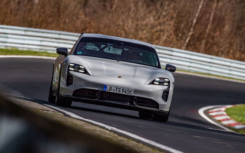 El Porsche Taycan vuelve a ser el más rápido de El Infierno Verde